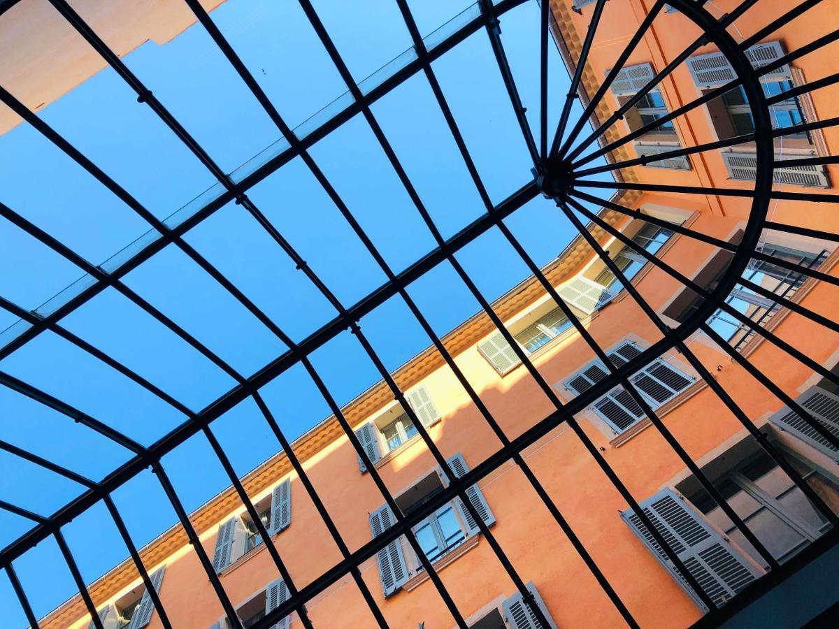 Отель L'Eautel Toulon Centre Port Экстерьер фото