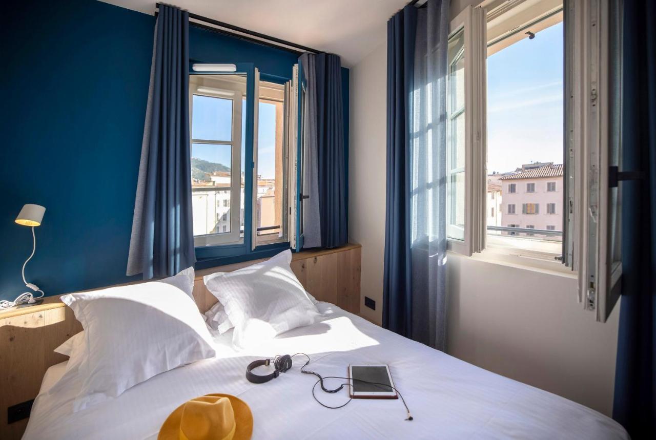 Отель L'Eautel Toulon Centre Port Экстерьер фото